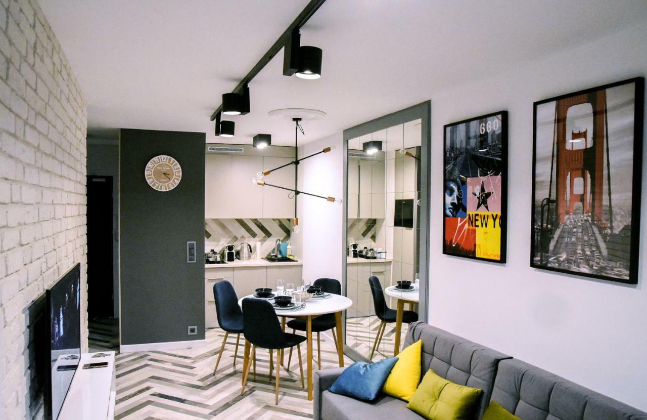 Your Private 5-Star Home In Katowice # 5-Minute Walk To Spodek, 10 Minutes To City Center Bagian luar foto